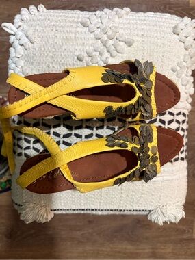 Sam Edelman Yellow Leather Floral Slingback Sandals